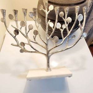 Michael Aram Botanical Leaf Hannuhkah Menorah